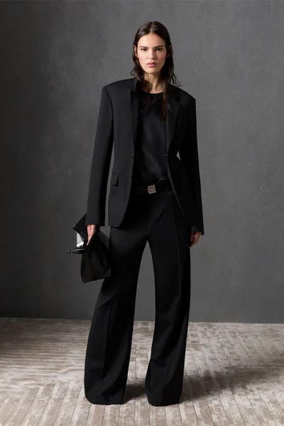 Look 11